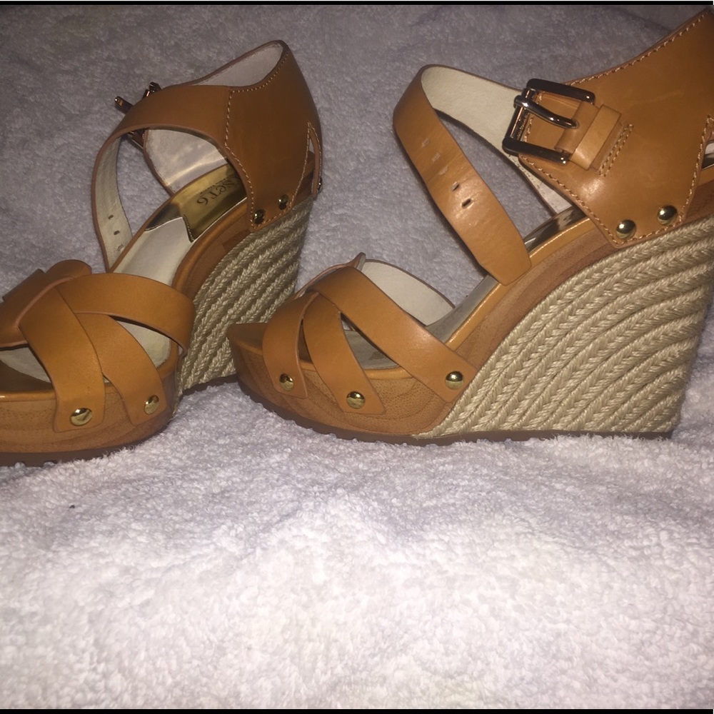 Michael Kors Somerly wedge